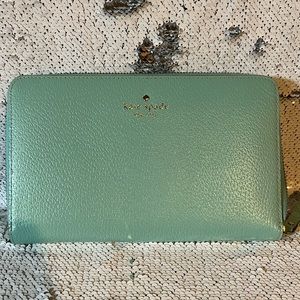 Kate Spade Grand Street Zip Travel Wallet - Robinsegg color.  New with tags.